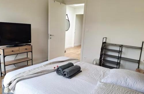 Bruz Villa | Villa Kerluz - sleeps 6 in great comfort