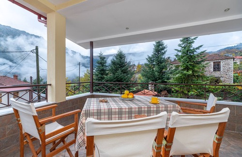 Kalambaka Villa | Villa Kleinos: A truly magnificent villa 30 minutes from Meteora Greece