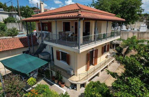 Pyrgos Apartment | Villa Koliri