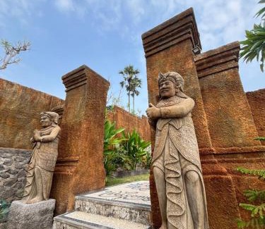 Tumbu Village Villa | Villa Kubu Diar's
