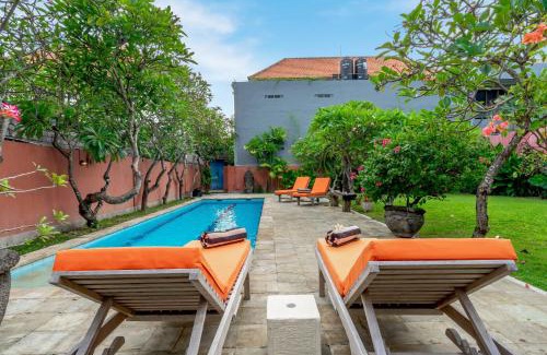 Legian Villa | Villa Kubuku Double 6 Seminyak