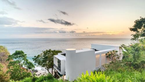 Senggigi Villa | Villa Kukenan by Elite Havens