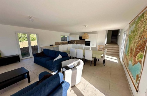 Roquebrun House | Villa l'Esquirol with view and pool