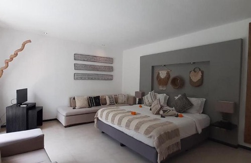 Nakula Villa | Villa LA