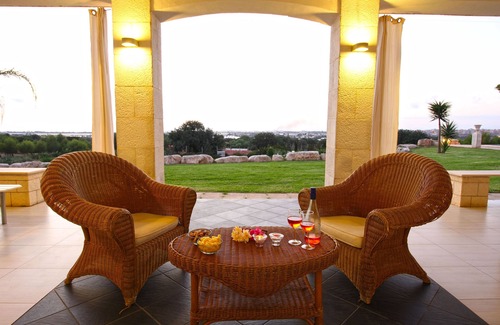 Santa Croce Camerina Villa | Villa La Ganza - Six Bedroom Villa, Sleeps 12