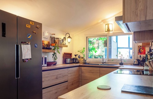 Venelles Villa | Villa "La Maison de Stéphanie" with Private Garden & Wi-Fi