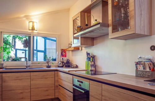 Venelles Villa | Villa "La Maison de Stéphanie" with Private Garden & Wi-Fi