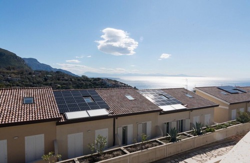 Colli di Fontanelle Villa | Villa 'La Meraviglia-amazing Sea' with Sea View, Wi-Fi and Air Conditioning
