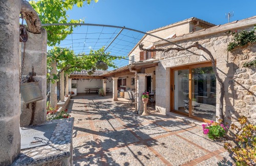 Pollensa Villa | Villa "La Sorteta De Cuxach" Embedded in Nature and with Pool