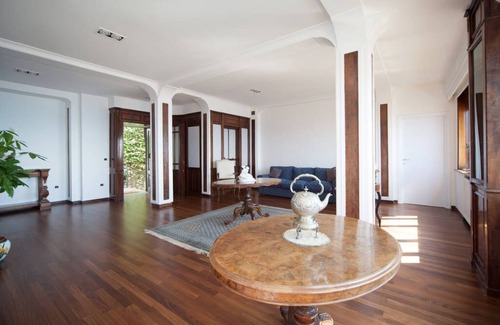 Posillipo Villa | VILLA LA TOLDA