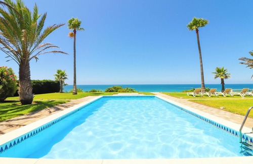 Cabo Roche Villa | VILLA LA VISTA WITH PRIVATE POOL BEACHFRONT