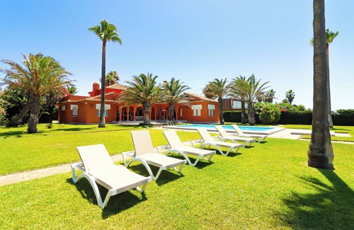 Cabo Roche Villa | VILLA LA VISTA WITH PRIVATE POOL BEACHFRONT