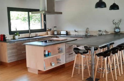 Leon Villa | Villa Larimar 12 Pers -piscine Chauffée - Solaire