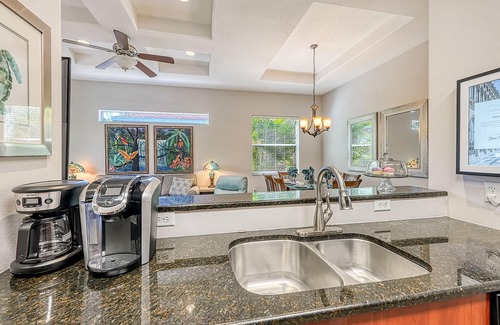 South Sarasota House | Villa Las Flores | Pet Friendly Home in Sarasota w/Private Heated Pool & Screened-In Porch
