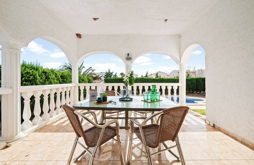 Miami Platja Villa | Villa "Laura piscina privada y aire" with Pool & Garden