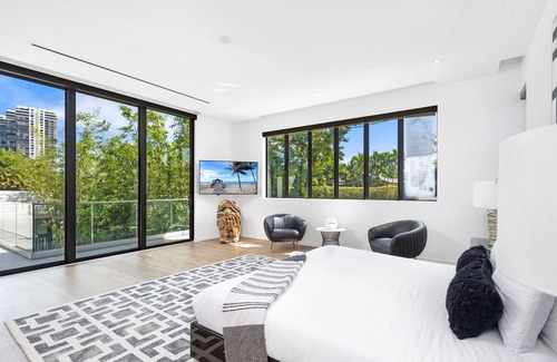 The Roads Villa | Villa Laurent - In Brickell Minutes From South Beach