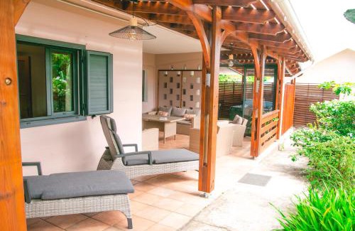 La Grande Montee Villa | Villa Le Colonial Zen - T4 à 5 mn Aéroport