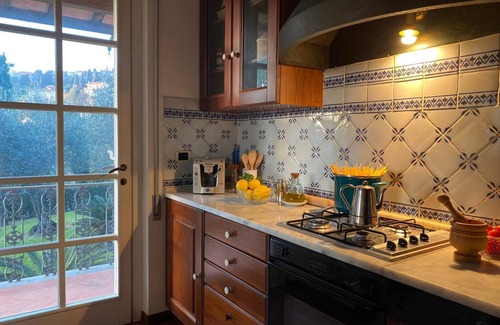 Corsanico-Bargecchia Villa | Villa Le Selvarelle by Nicola Real Estate