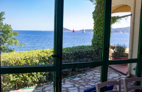 Bagno-Sprizze Apartment | VILLA LE SPRIZZE - LE SPRIZZE B