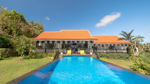 Lodtunduh Villa | Villa Lepak by the River in Ubud
