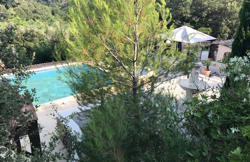 Le Thoronet Villa | Villa 'Les Chenes Verts' with Private Pool, Shared Terrace and Wi-Fi