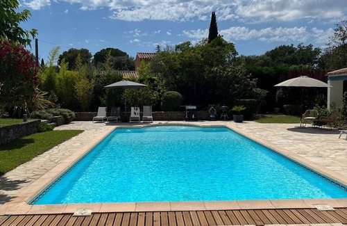 Le Beausset Villa | VILLA LES FOLIES WITH MAGNIFICENT GARDEN AND POOL
