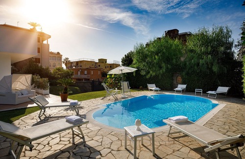 Piano di Sorrento Villa | Villa Lia with Private Pool, Garden and Parking