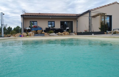 Escales Villa | Villa located in a charming village between Narbonne and Carcassonne.