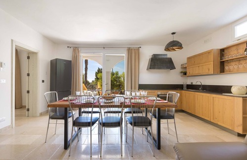 Parabita House | Villa Loran