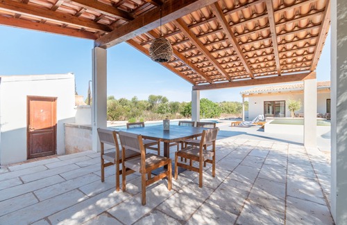 Ses Salines House | Villa Lorena - Newly Renovated and Just a Few Kilometers from the Beautiful Es Trenc Beach with Wi-Fi and A/C
