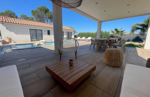 Montfort-sur-Argens Villa | Villa Loura - Villa contemporaine avec piscine