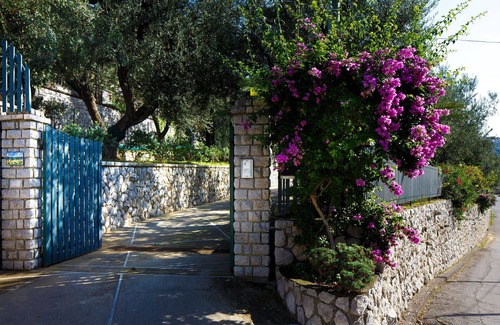 Schiazzano House | Villa Luisa, splendid panoramic villa overlooking Capri