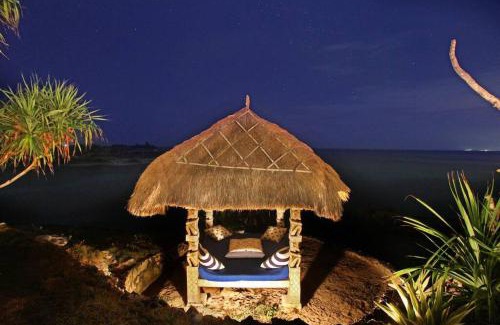 Mushroom Bay Villa | Villa Lumba Lumba - Oceanfront & Spectacular View!