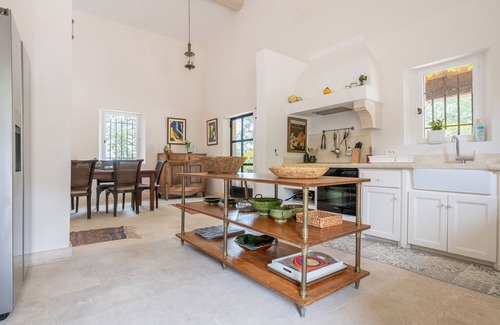 Apt Villa | Villa Lumière des Cerisiers – Luxury villa in the Luberon with heated pool
