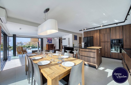 Veyrier-du-Lac Villa | Villa Luminosa – Piscine et Vue sur le Lac