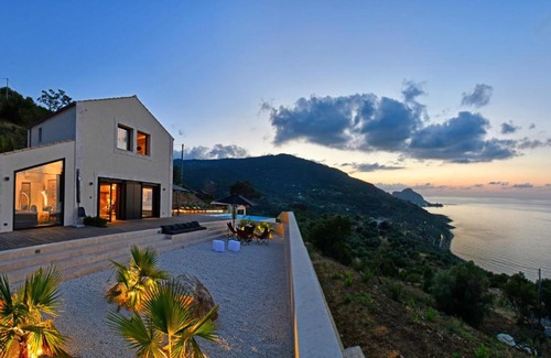 Cefalu Villa | Villa Luna 8 by Massimo Villas