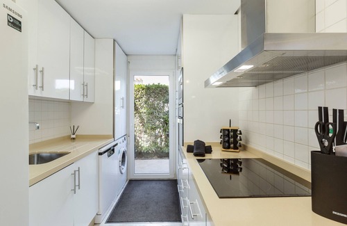 Torre-Pacheco Villa | Villa 'Luxury Frontline Golf' with Private Pool, Wi-Fi and Air Conditioning