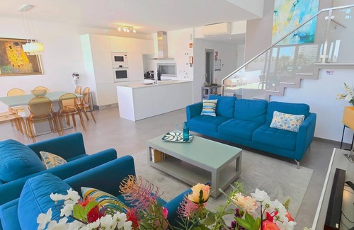 Correeira Villa | Villa Luz with private heatable pool in Albufeira