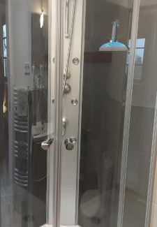 Saint-Michel-Tubœuf Bed & Breakfast | Villa Maëlla en Normandie- chambres tout confort - SPA