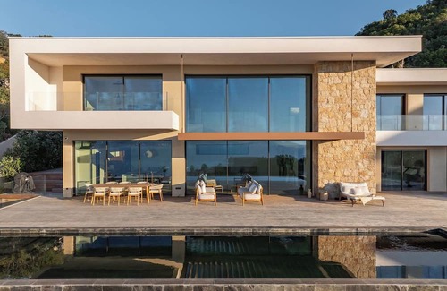 Pietrosella House | Villa MAAMI