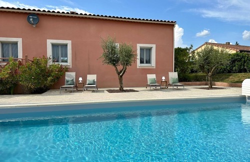 Berrias-et-Casteljau Villa | Villa MaBri, modern holiday villa. Heated pool, airconditioning and all comforts