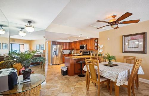 Madeira Beach House | Villa Madeira 405 - Premier