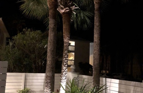 San Juan House | Villa Magnolia - South Side of 30A - steps to the beach - private heated pool