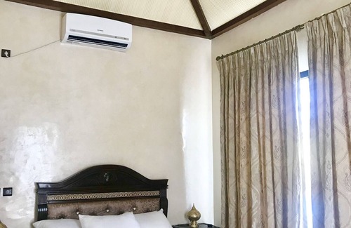 Agafay Villa | Villa Majorelle, a romantic setting