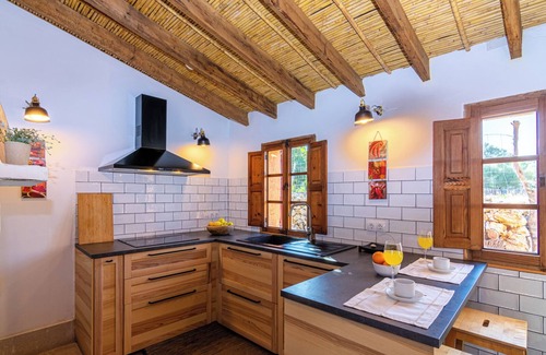 Inca Villa | Villa 'Mallorca Can Cortana,piscina' with Private Pool, Wi-Fi and Air Conditioning
