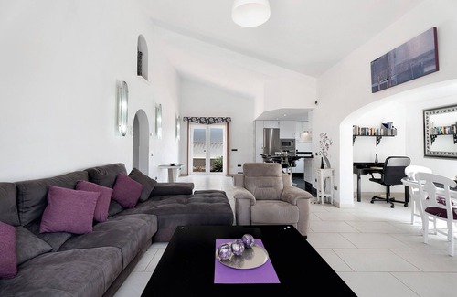 Complejo turistico Amarilla Golf Villa | "Villa Malpas" Near the Beach with Private Pool, Wi-Fi, Terrace & Garden