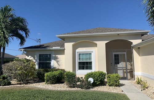 Pelican Villa | Villa Mango/Ferienspatz - Dreamvilla for the perfect stay! big Pool, internet