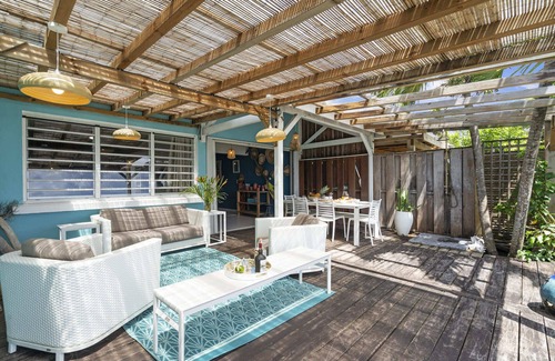 Quartier Desert Villa | Villa Manuréva - Three Bedroom Villa, Sleeps 6