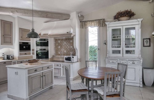 Goult Villa | Villa Maquis – Provence charm & exceptional view