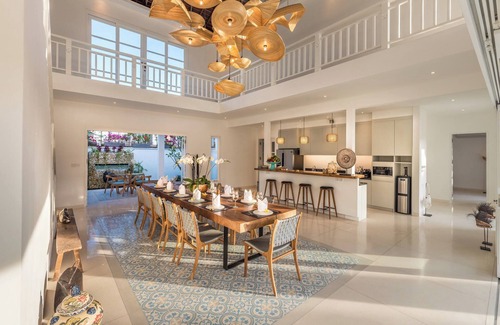 Batu Bolong Villa | Villa Marang, Bali - Modern colonial mansion in Canggu! TOP location!